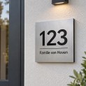 Aluminium Dibond Bord met Eigen Tekst – Geborsteld Zilver 12,5 x 12,5 cm Aluminium Dibond Bord met Eigen Tekst – Geborsteld Zilver 12,5 x 12,5 cm